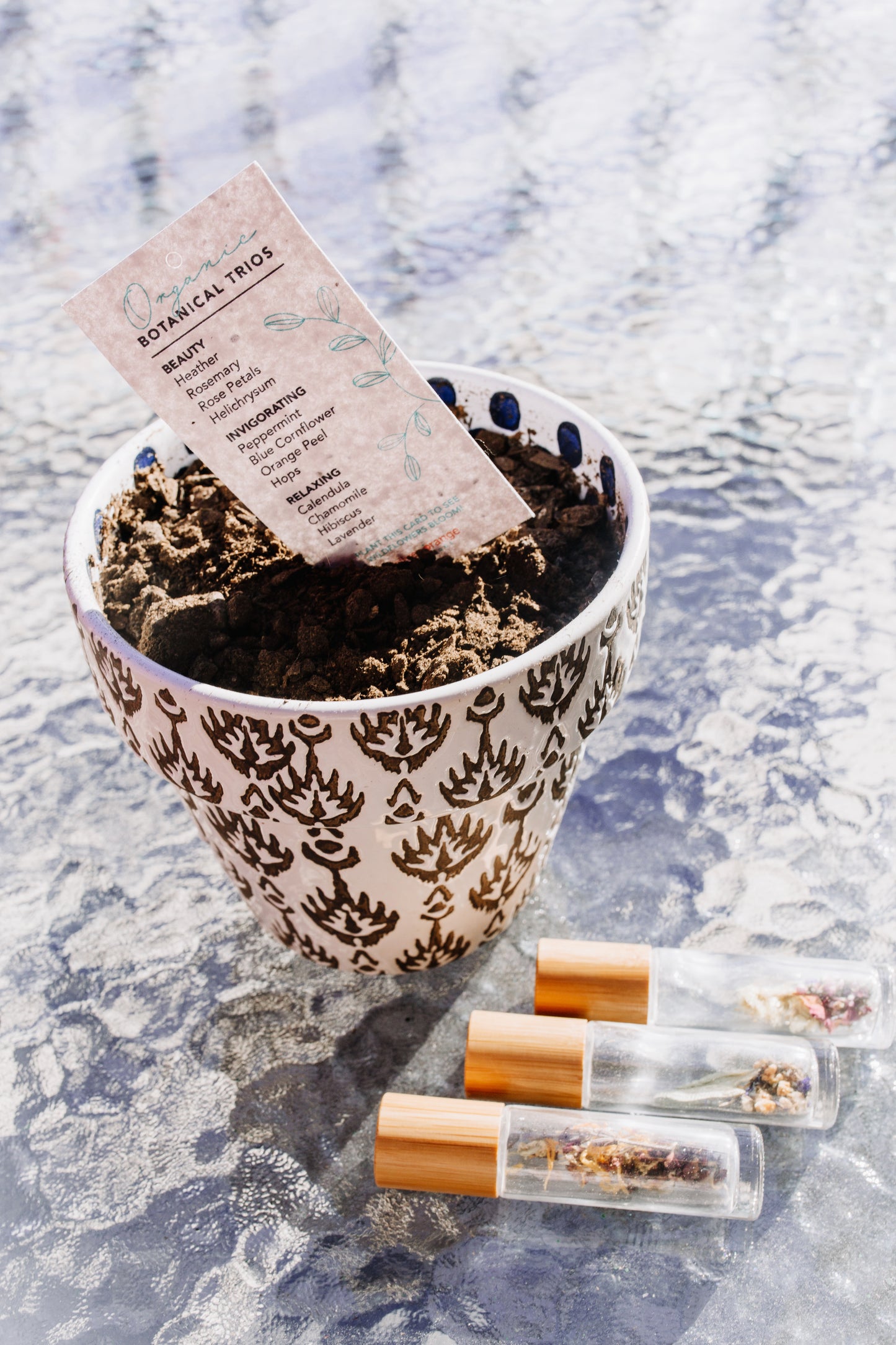 Botanical roller singles with seed paper card
